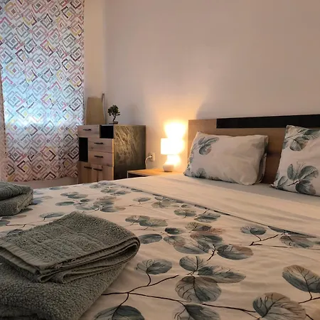 Majestic Apartment