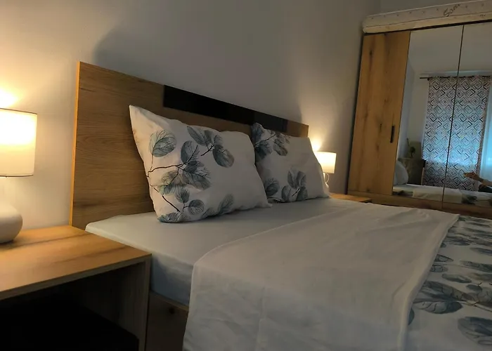 Majestic * Μπουργκάς